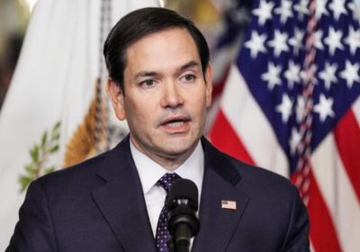 واشنطن تحث مواطنيها على مغادرة إيران فورًا