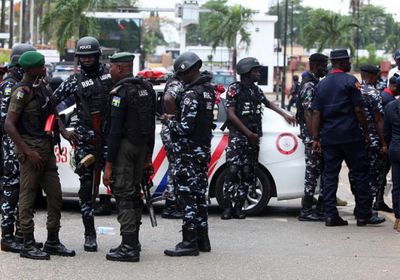 مقتل 100 شخص في هجوم مسلح بوسط نيجيريا