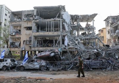 دوي صفارات إنذار من صواريخ في تل أبيب والقدس