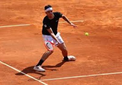 فريتز ينال لقب شتوتجارت للتنس