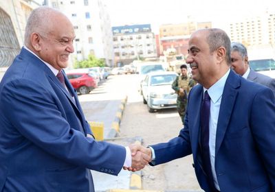 الوالي: نعمل على استكمال إجراءات العلاوات والتسويات لموظفي الدولة