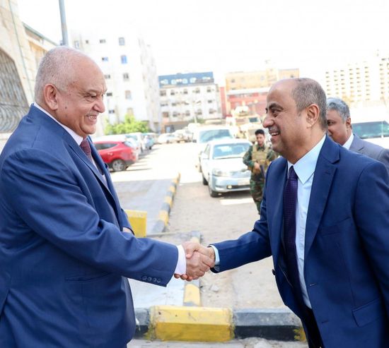 الوالي: نعمل على استكمال إجراءات العلاوات والتسويات لموظفي الدولة