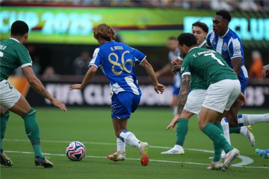 التعادل السلبي يحسم نتيجة مباراة بالميراس وبورتو