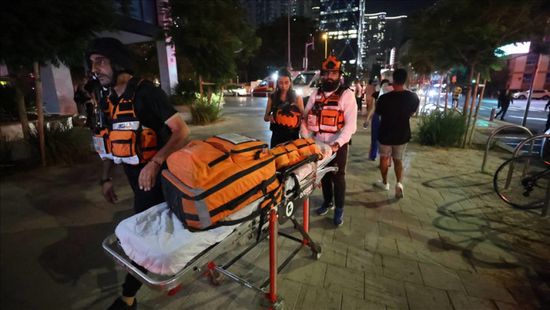 3 قتلى جراء سقوط صواريخ إيرانية بوسط إسرائيل