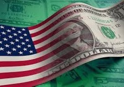 الدولار الأمريكي يهبط لأدنى مستوى في ثلاث سنوات