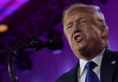 ترامب يكشف عن دخل يتجاوز 600 مليون دولار من العملات المشفرة