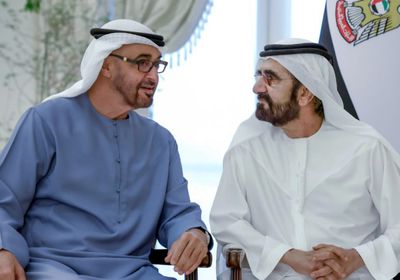 رئيس الإمارات ومحمد بن راشد يبحثان جهود تعزيز التنمية الوطنية