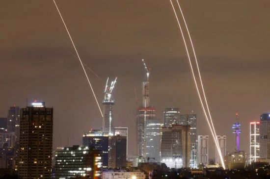 سفير روسيا في تل أبيب يدعو مواطنيه لمغادرة إسرائيل