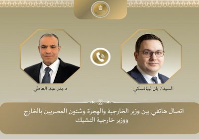 وزير الخارجية المصري يبحث هاتفيًا مع نظيره التشيكي التطورات في الشرق الأوسط