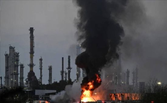 الجيش الإسرائيلي يعلن تدمير طائرتين حربيتين في مطار طهران