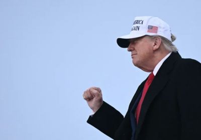 ترامب: إيران ستستسلم خلال أيام