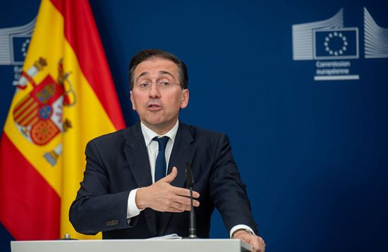 الخارجية الإسبانية تدعو لحظر تصدير الأسلحة إلى إسرائيل