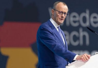 المستشار الألماني: إسرائيل تؤدي مهمة قذرة في إيران