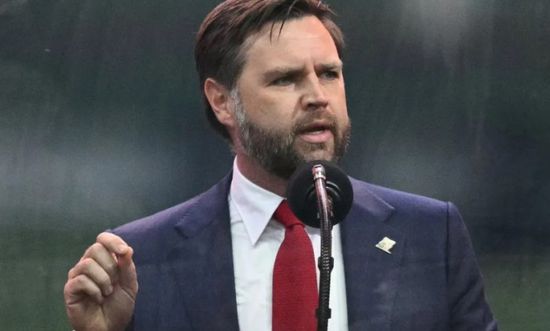 المبعوث الأمريكي: ترامب قد يتخذ إجراء إضافياً ضد برنامج إيران النووي