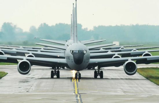 الولايات المتحدة تحرك مجموعة حاملة طائرات للشرق الأوسط