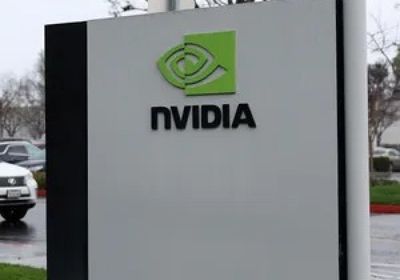 رئيس "إنفيديا" يتوقع ازدهار المركبات ذاتية القيادة خلال سنوات