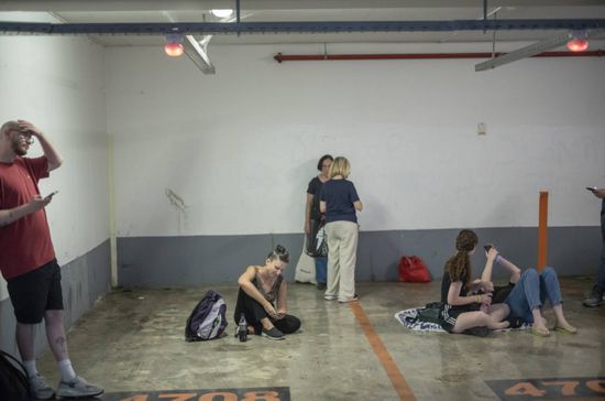 تخفيض مستوى الإنذار والسماح للسكان بمغادرة الملاجئ في إسرائيل