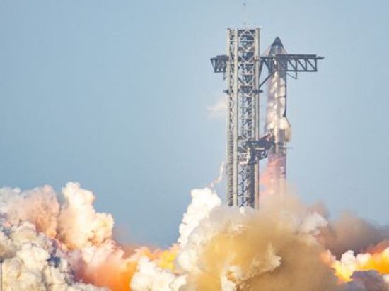 انفجار صاروخ "ستارشيب" التابع لـ "سبيس إكس" في تكساس