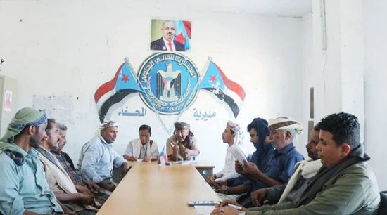 انتقالي المحفد يناقش الأوضاع الاقتصادية والخدمية المتدهورة