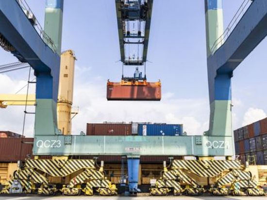 تمويل الواردات الكويتية يقفز 26.7% في 4 أشهر