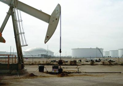 تراجع صادرات  النفط العُماني وانخفاض متوسط الأسعار