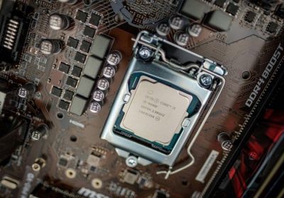 إنتل تُعين قيادات تنفيذية لإعادة هيكلة الإدارة العليا