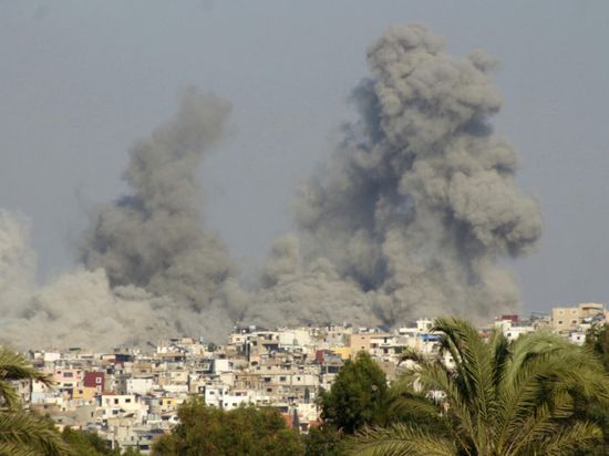 الجيش الإسرائيلي يعلن قصف عشرات المواقع في إيران الأحد