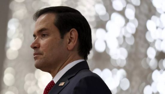 أول تعليق أمريكي على احتمالية إغلاق إيران لمضيق هرمز