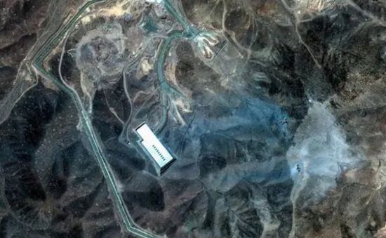 مستشار خامنئي: اللعبة لم تنتهِ