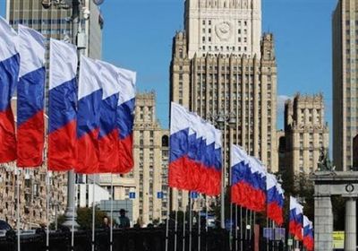 روسيا تطالب رعاياها بدول الخليج بعدم زيارة الأماكن المزدحمة