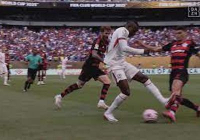 إيقاف جاكسون مهاجم تشيلسي مباراتين بعد طرده أمام فلامنجو