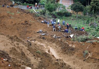 مقتل 10 على الأقل في انهيار أرضي بكولومبيا