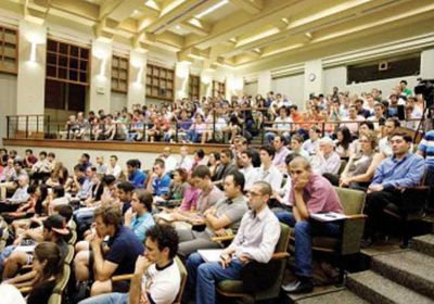 ارتفاع حالات التعثر عن سداد القروض الطلابية بالولايات المتحدة