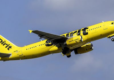 "سبيريت إيرلاينز" تحذر من شراكة "جيت بلو" و"يونايتد"