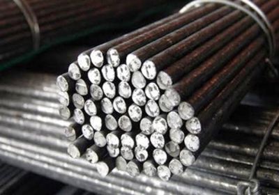 أمريكا والمكسيك تتجهان نحو نظام حصص لخفض رسوم الصلب