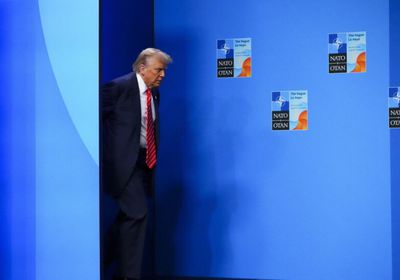 ترامب يلمح لاستئناف الحرب بين إسرائيل وإيران قريباً