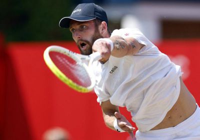 موتيه بالمربع الذهبي لأول مرة على الملاعب العشبية في مايوركا