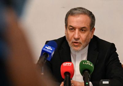    عراقجي يوجه رسالة نارية إلى ترامب بشأن خامنئي