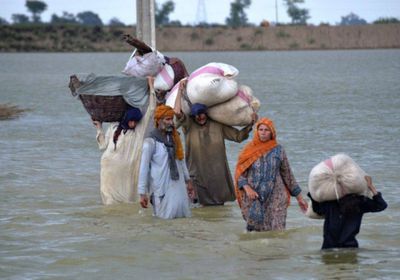 مقتل 32 شخصاً جراء الفيضانات في باكستان