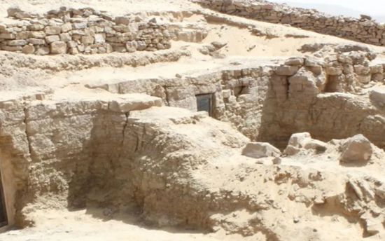 3 مقابر من عصر الدولة القديمة.. مصر تعلن كشف أثري جديد