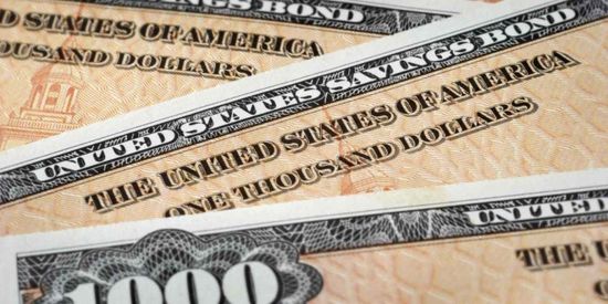 نزوح قياسي للاستثمارات من السندات الأمريكية طويلة الأجل