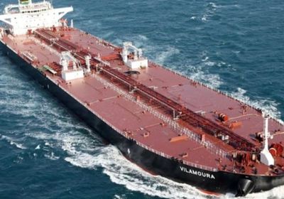 انفجار ضخم في ناقلة نفط يونانية قبالة ليبيا