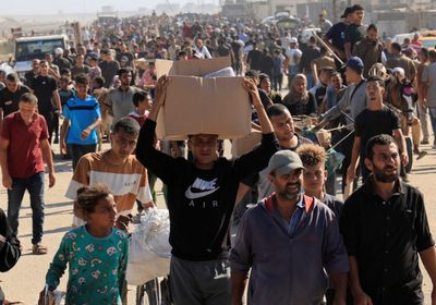 إسرائيل تُقر بتعرض فلسطينيين للأذى بمراكز توزيع المساعدات