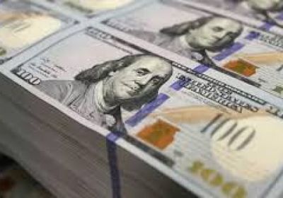 تراجع طفيف للدولار مع ترقب بيانات الوظائف الأمريكية