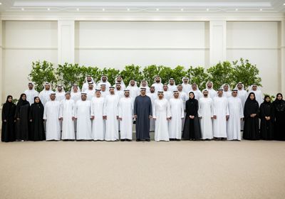 محمد بن زايد يستقبل وفد مكتب شؤون حجاج الإمارات في قصر البحر