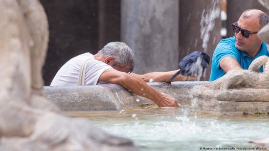 موجات حر قاسية تضرب العالم