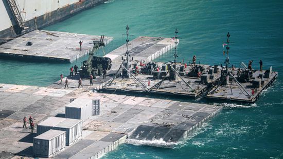 أمريكا تستأنف المساعدات لأبناء المنطقة في المنفى