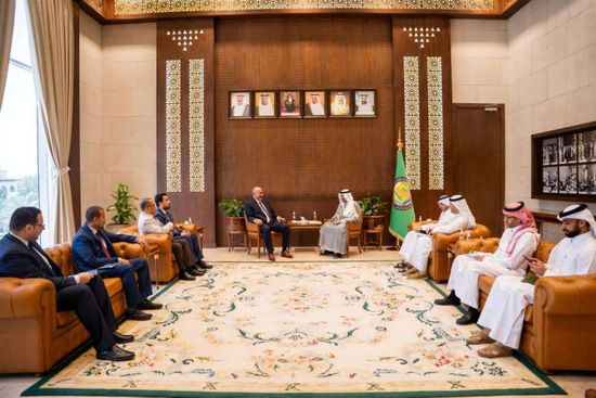 الرئيس الزُبيدي: دور محوري لدول مجلس التعاون في إحلال السلام
