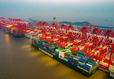 إضراب مسؤولي الجمارك يوقف الأنشطة في أكبر ميناء ببنغلادش