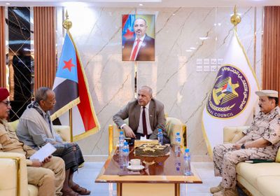 الكثيري يطلع على سير العمل في قيادة المنطقة العسكرية الثانية